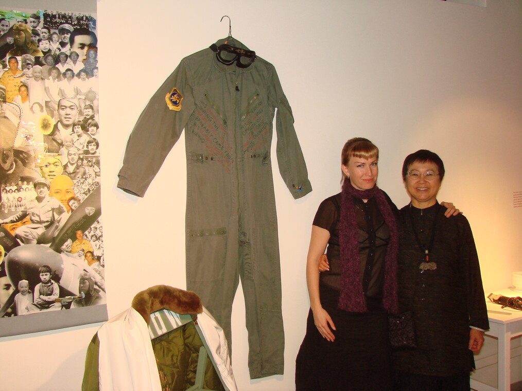 Flo Oy Wong and Theresa Because at the opening of Whispers of the Past (2007)