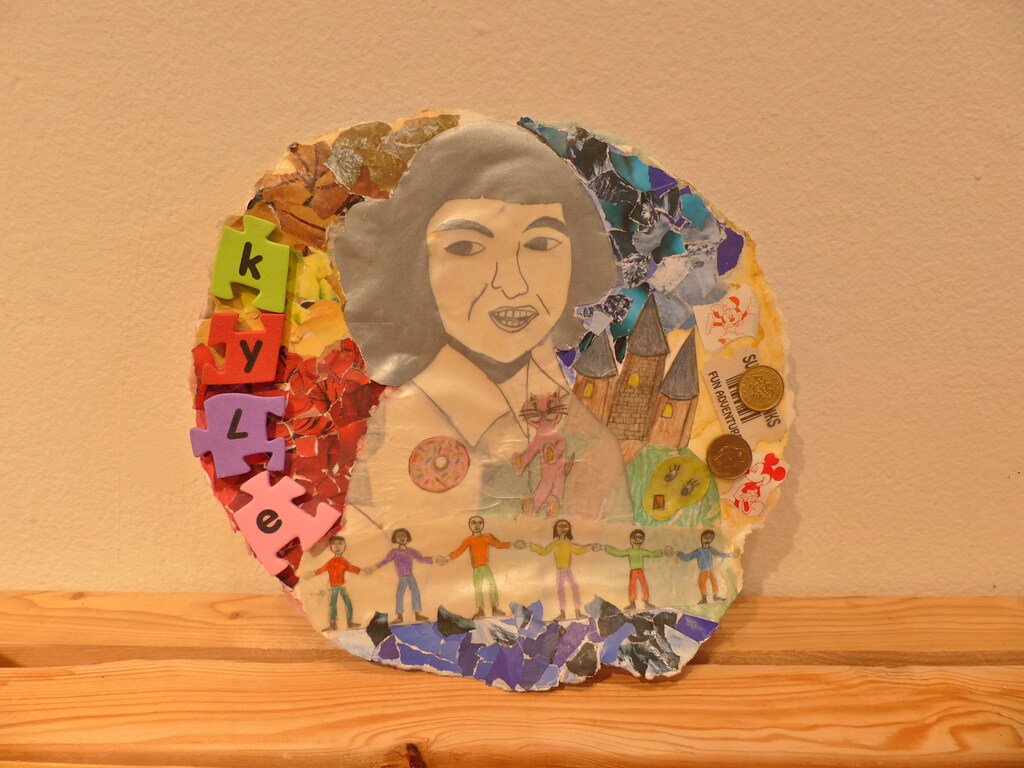 Kyle Wong, Pau Pau Pie, 2013.